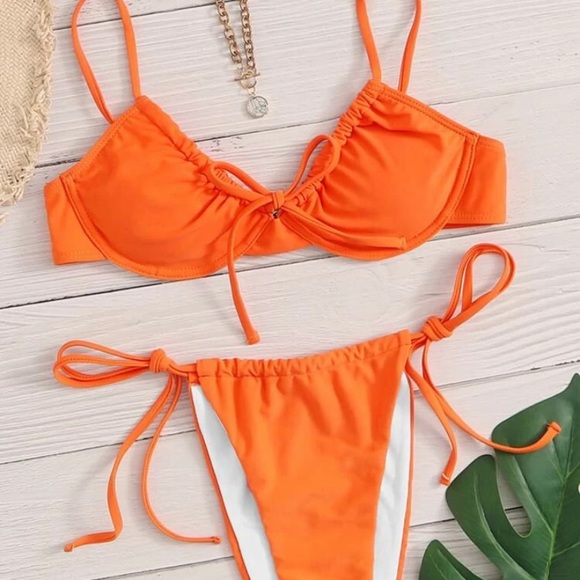 SHEIN ORANGE UNDERWIRE BIKINI π§‘ - Picture 2 of 6